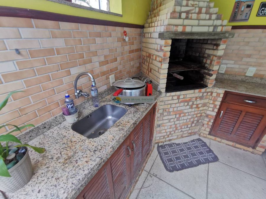 images_62dac3e7a815a