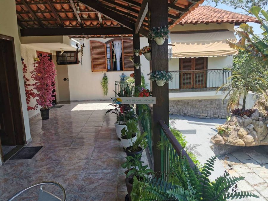 images_639752af82fc8