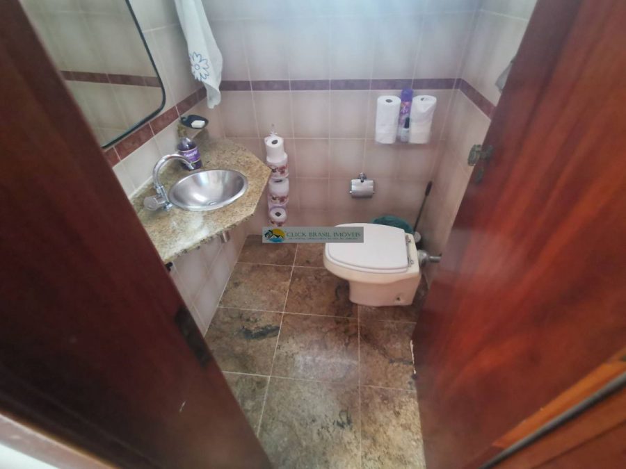 images_639752a99182b